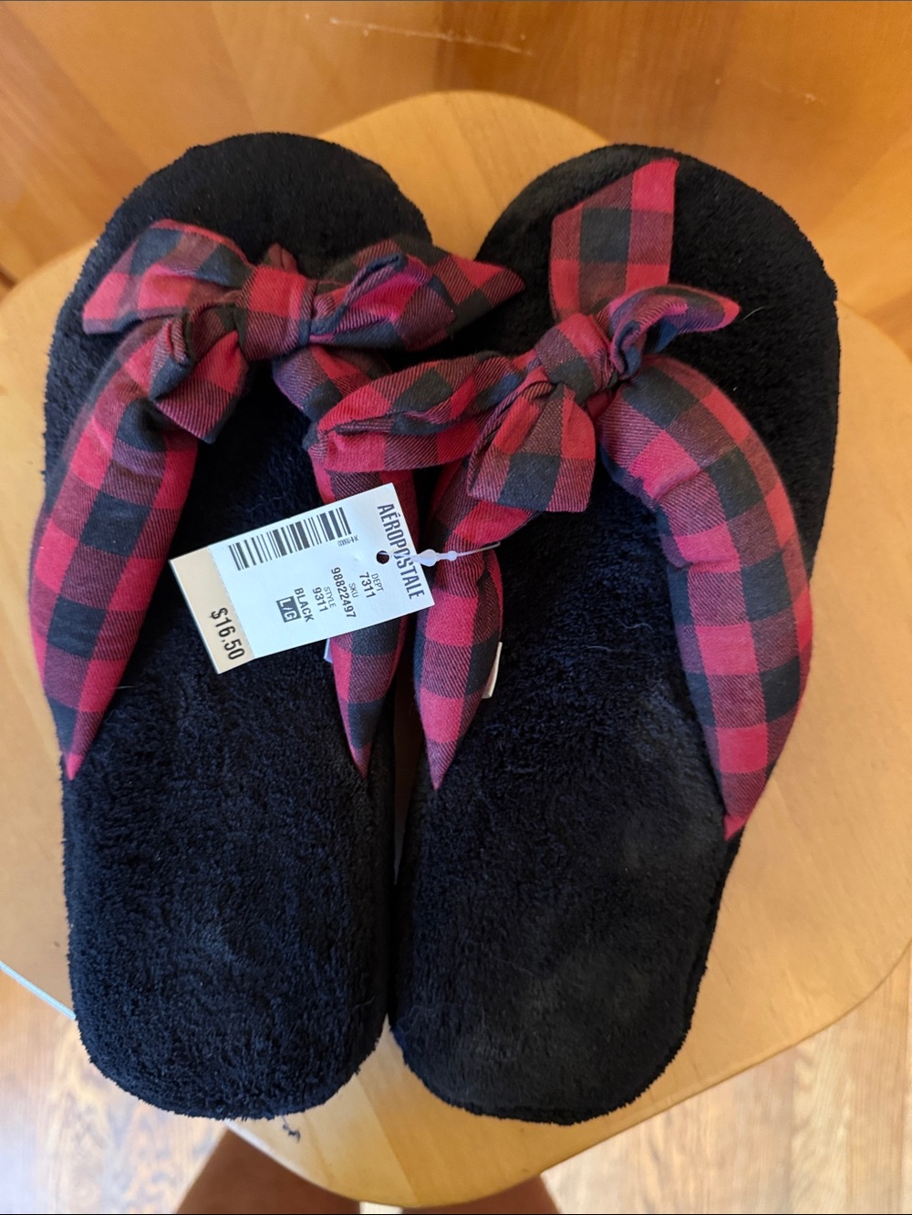 Aeropostale bedroom slippers